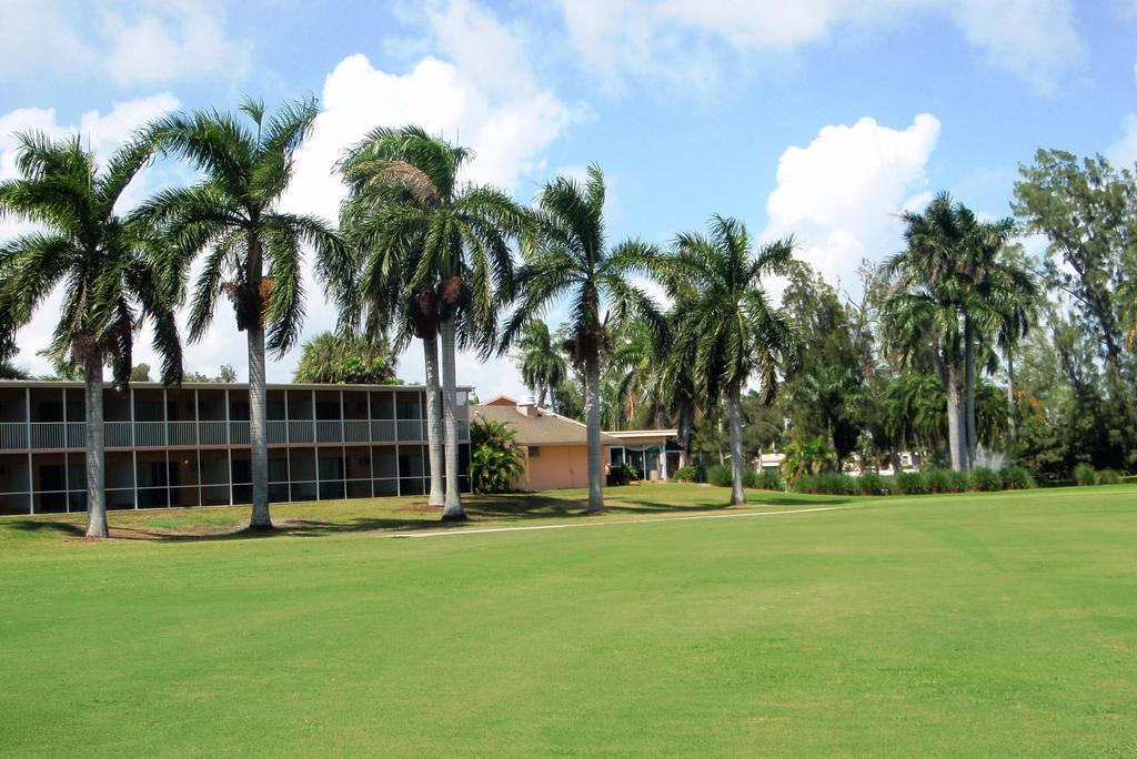 Hollywood Beach Golf Resort ภายนอก รูปภาพ