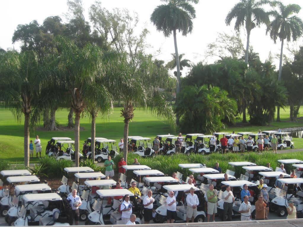 Hollywood Beach Golf Resort ภายนอก รูปภาพ